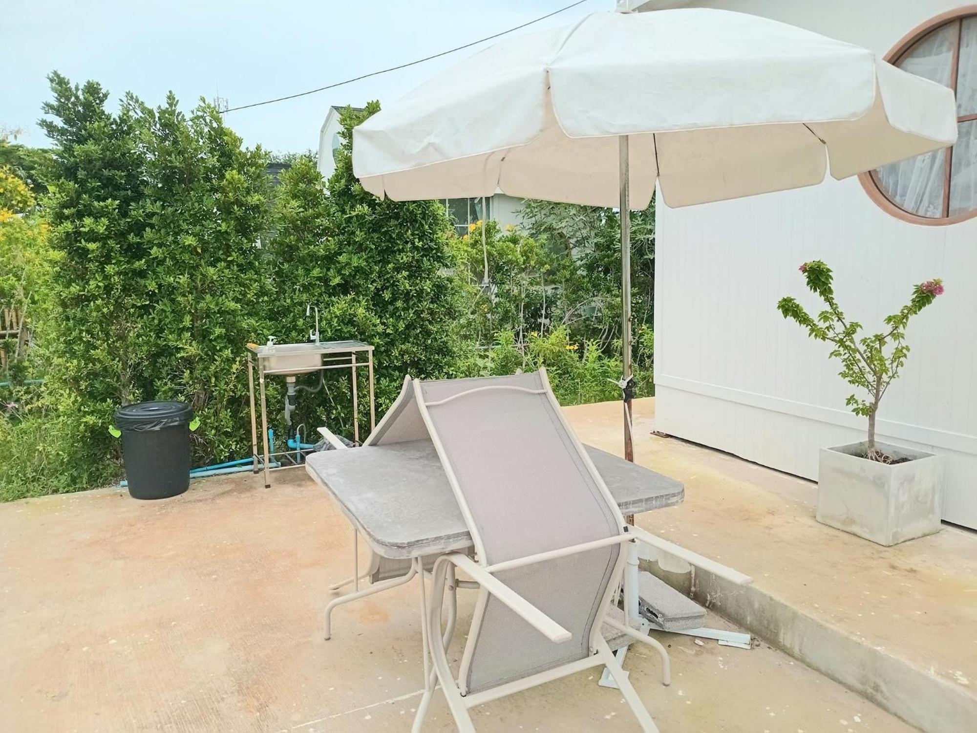 บ้านพักตากอากาศขนาดเล็ก ห่างชายหาดบางเก่า 800 เมตร #cottage Apartment *