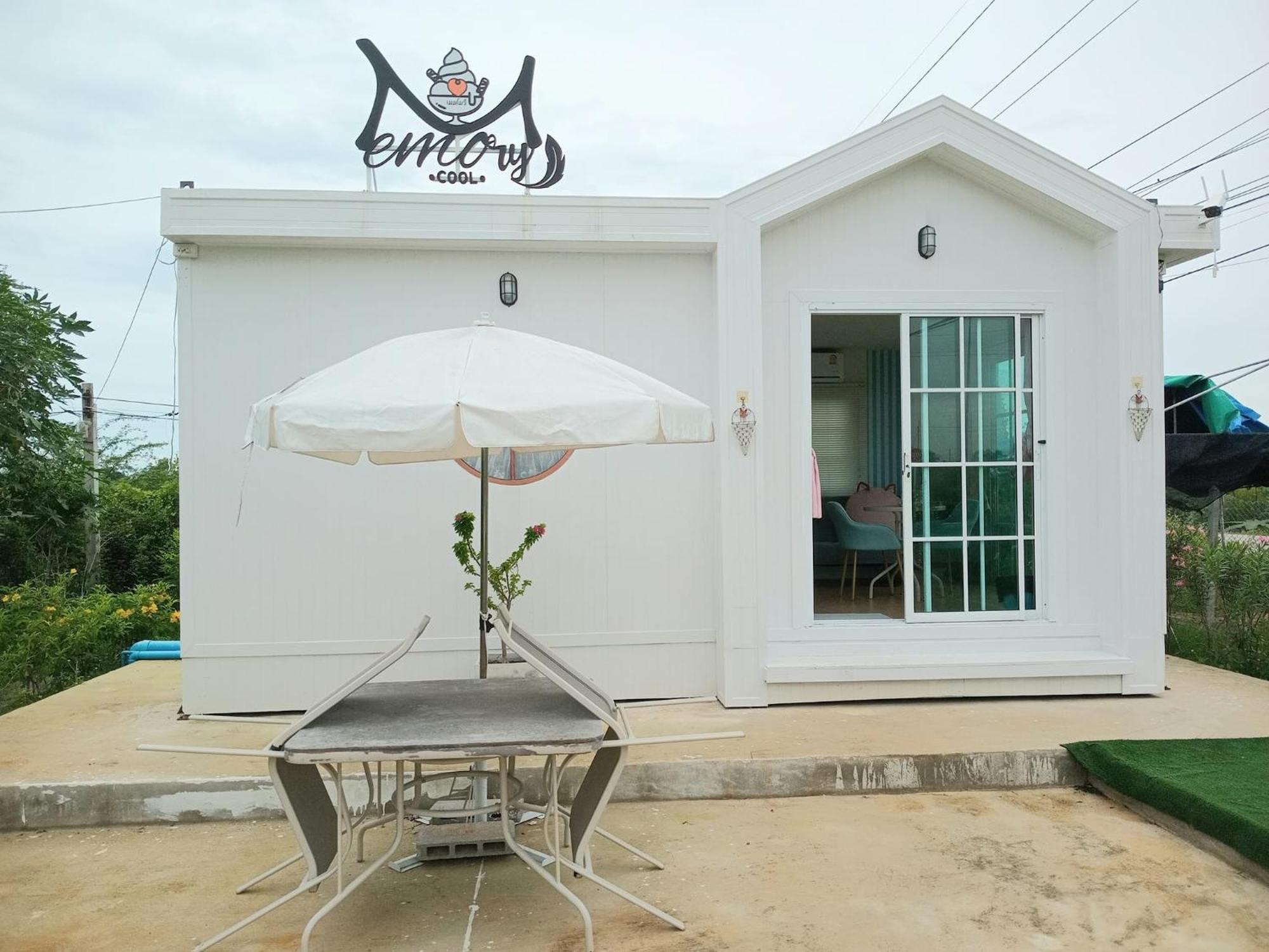 บ้านพักตากอากาศขนาดเล็ก ห่างชายหาดบางเก่า 800 เมตร #cottage Apartment